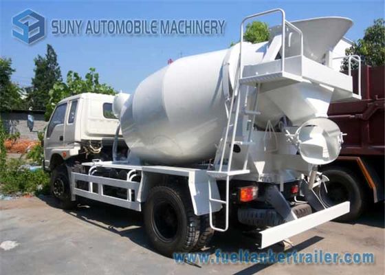 6 Cbm T King Concrete Mixer Truck 4100 MM Wheelbase Yuchai 130 Hp Engine